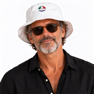 Panarea hatt på manlig modell – närbild